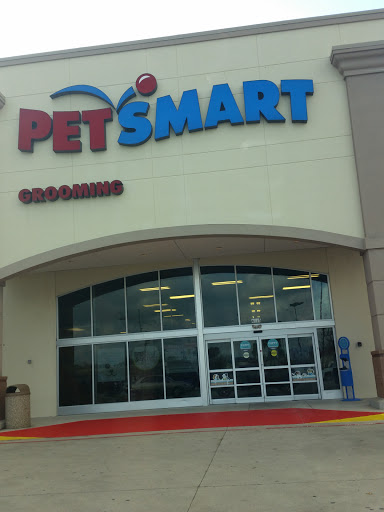Pet Supply Store «PetSmart», reviews and photos, 4045 Dowlen Rd, Beaumont, TX 77706, USA