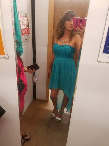 Thrift Store «Thrift Town», reviews and photos, 6328 Fair Oaks Blvd, Carmichael, CA 95608, USA