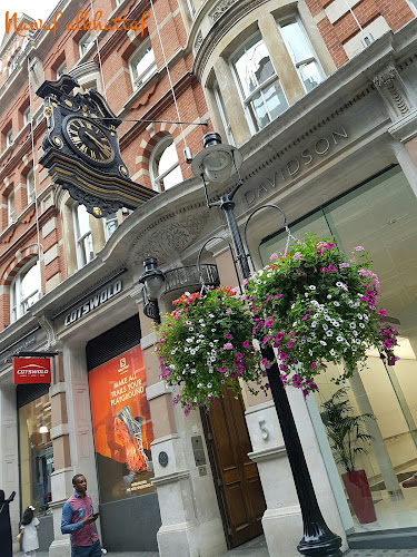 Cotswold Outdoor London - Covent Garden - Southampton Street - Clothing store