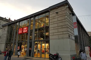 UNIQLO MONTPELLIER image