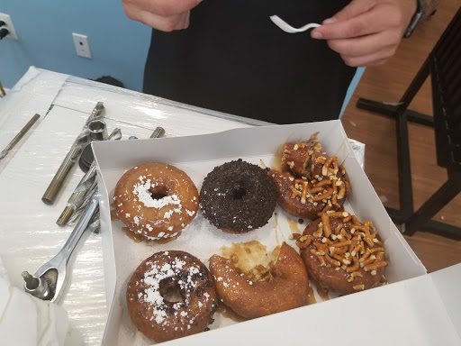 Donut Shop «The Fractured Prune», reviews and photos, 10209 Grand Central Ave, Owings Mills, MD 21117, USA