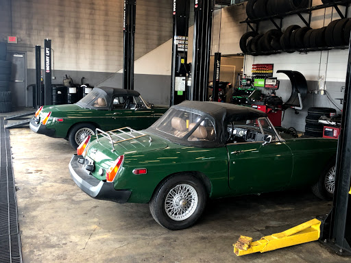 Auto Repair Shop «Meineke Car Care Center», reviews and photos, 2575 E Main St, Plainfield, IN 46168, USA