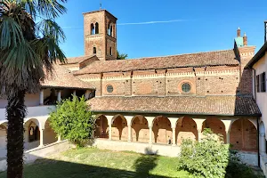 Mirasole Abbey image