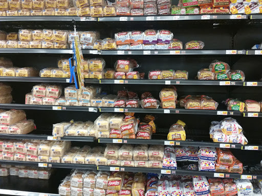 Grocery Store «Kroger», reviews and photos, 120 S Memorial Dr, New Castle, IN 47362, USA