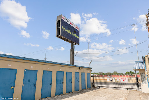 Self-Storage Facility «Watson & Taylor Self Storage», reviews and photos, 2410 SW Loop 410, San Antonio, TX 78227, USA