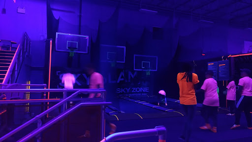 Amusement Center «Sky Zone Trampoline Park», reviews and photos, 6217 Chittenden Rd, Hudson, OH 44236, USA