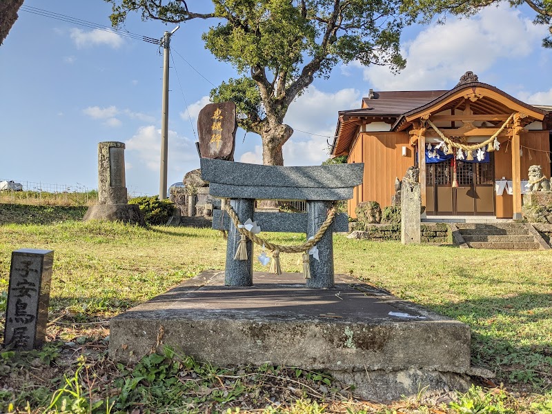 高岩神社