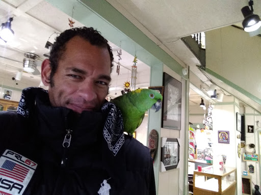 Boutique «Su Casa Boutique», reviews and photos, 1041 N Cedar St, Lansing, MI 48906, USA