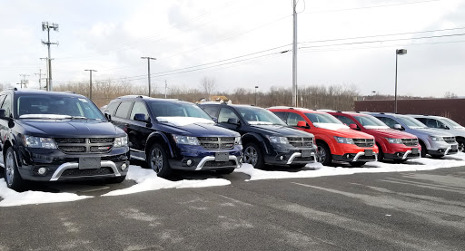 Dodge Dealer «Fayetteville Dodge Inc», reviews and photos, 5427 N Burdick St, Fayetteville, NY 13066, USA