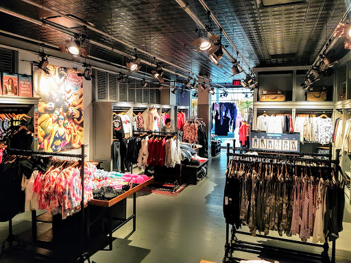 Clothing Store «Hollister Co.», reviews and photos, 4200 Conroy Rd #122, Orlando, FL 32839, USA