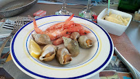 Plats et boissons du Restaurant français Restaurant de la mer à Le Vivier-sur-Mer - n°9