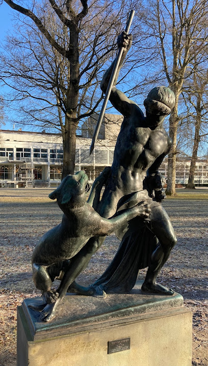 Skulptur “en pantherjæger” af Jens Adolf Jerichau