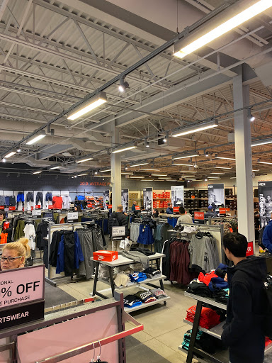Sporting Goods Store «Nike Factory Store», reviews and photos, 1 Premium Outlet Blvd #699, Tinton Falls, NJ 07753, USA