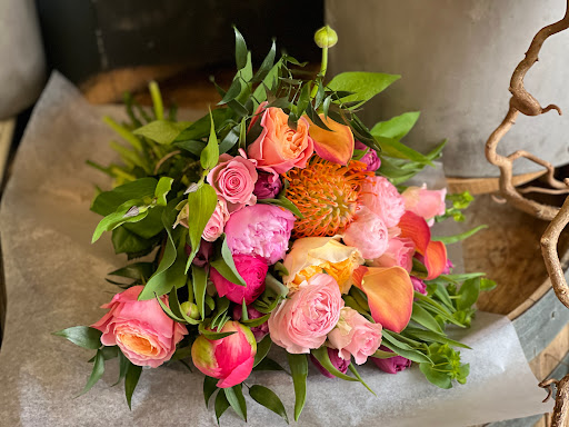 Florist «Halls of Tara Florist», reviews and photos, 2051 Centre St, West Roxbury, MA 02132, USA