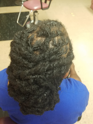 Beauty Salon «New Concepts Beauty & Barber», reviews and photos, 10519 W Main St, Belleville, IL 62223, USA