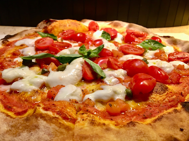 MARE E MONTI - Πίτσα