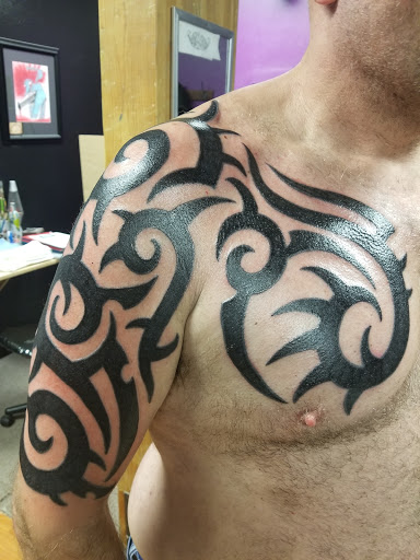 Tattoo Shop «Dermawerx Tattoo», reviews and photos, 9853 Silverdale Way NW STE 107, Silverdale, WA 98383, USA