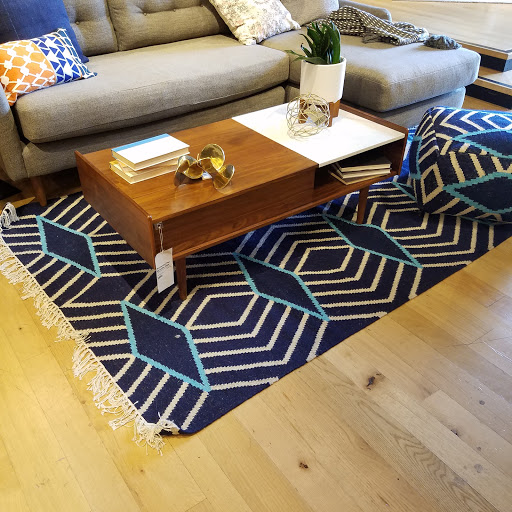 Furniture Store «west elm», reviews and photos, 5307 E Mockingbird Ln #100, Dallas, TX 75206, USA