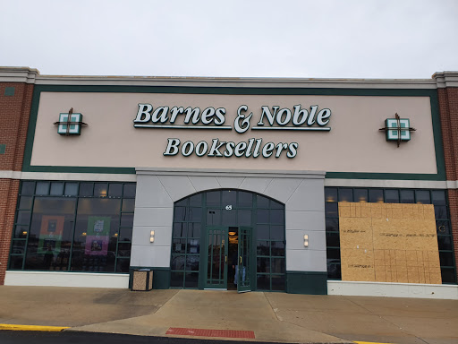 Book Store «Barnes & Noble», reviews and photos, 65 E Marketview Dr, Champaign, IL 61820, USA