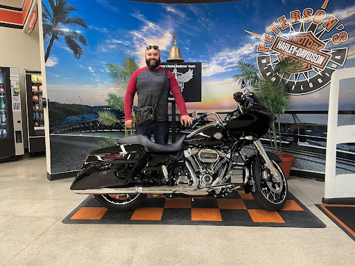 Harley-Davidson Dealer «Petersons Harley-Davidson South», reviews and photos