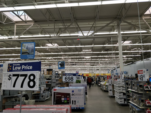 Department Store «Walmart Supercenter», reviews and photos, 7 Dowling Village Boulevard, North Smithfield, RI 02896, USA