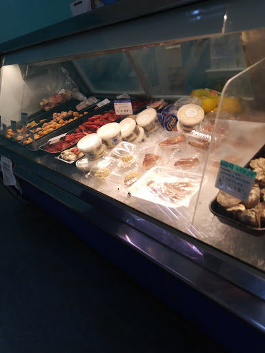 Seafood Market «Key West Shrimp Company», reviews and photos, 7217 Gulf Blvd, St Pete Beach, FL 33706, USA