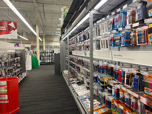 Office Supply Store «Staples», reviews and photos, 34 Walkers Brook Dr, Reading, MA 01867, USA