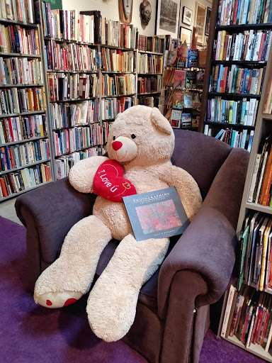 Book Store «Totem Books», reviews and photos, 620 W Court St, Flint, MI 48503, USA