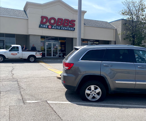 Tire Shop «Dobbs Tire & Auto Centers», reviews and photos, 12626 Dorsett Rd, Maryland Heights, MO 63043, USA
