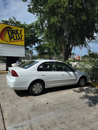 Tire Shop «Tires Plus», reviews and photos, 3612 Tamiami Trail E, Naples, FL 34112, USA