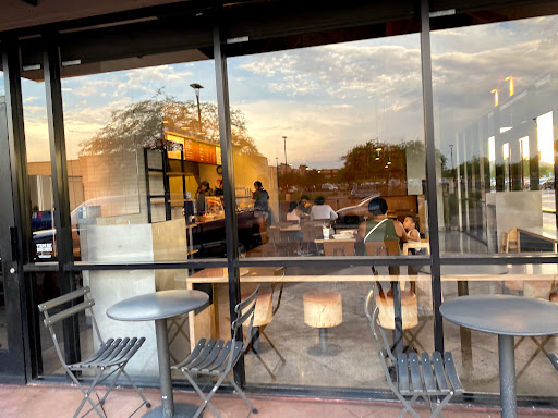 Mexican Restaurant «Chipotle Mexican Grill», reviews and photos, 3009 Agua Fria Fwy #1, Phoenix, AZ 85027, USA