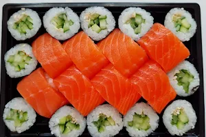 Vashi Sushi image