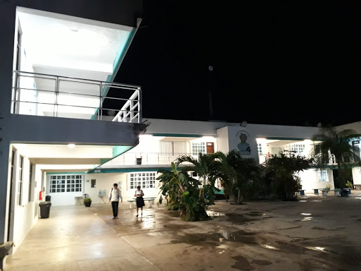 Colegio de Bachilleres Plantel Cancún 4
