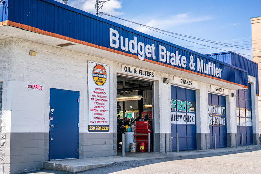 Budget Brake & Muffler Auto Centres, 2406 Dobbin Rd, West Kelowna, BC V4T 2H9, Canada, 
