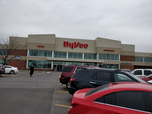 Supermarket «Hy-Vee», reviews and photos, 2951 SW Wanamaker Rd, Topeka, KS 66614, USA