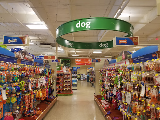 Pet Supply Store «PetSmart», reviews and photos, 1196 W Olive Ave, Merced, CA 95348, USA