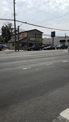 Locksmith «Advance Lock and Key», reviews and photos, 2050 Hylan Blvd, Staten Island, NY 10306, USA