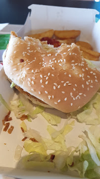 Cheeseburger du Restauration rapide McDonald's à Saint-Ouen-l'Aumône - n°4