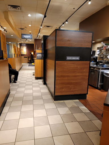 Shopping Mall «Essex Green Shopping Center», reviews and photos, 495 Prospect Ave, West Orange, NJ 07052, USA