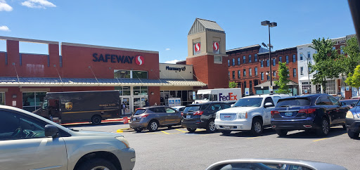 Grocery Store «Safeway», reviews and photos, 2401 N Charles St, Baltimore, MD 21218, USA