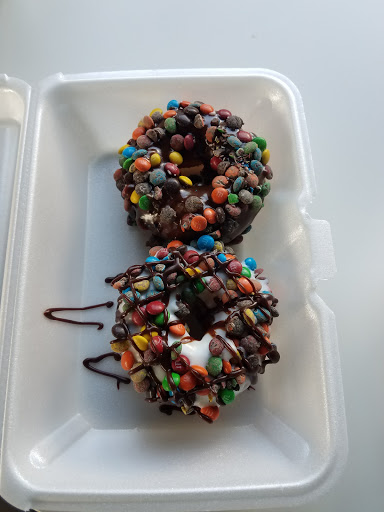 Donut Shop «Metropolitan Donuts and Coffee», reviews and photos, 3070 Lakecrest Cir #600, Lexington, KY 40513, USA