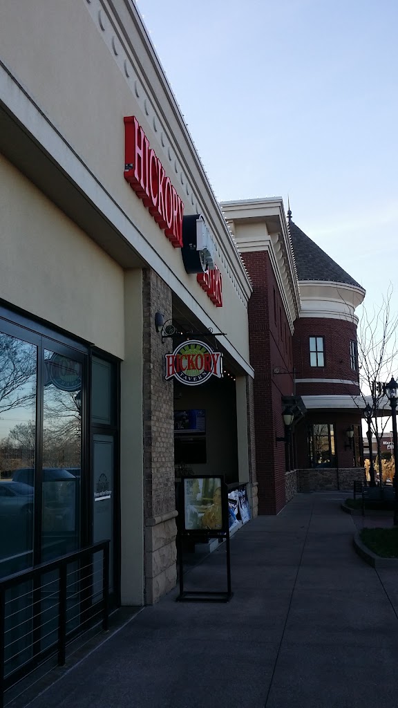 Hickory Tavern 38017