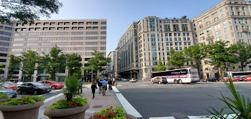 Department Store «Nordstrom Rack 12th Street», reviews and photos, 555 12th St NW c120, Washington, DC 20004, USA