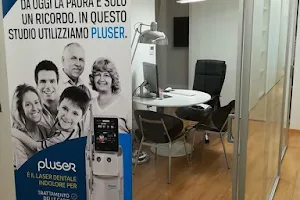 Dr. L. P. Mazzotta | Dentista Lecce image