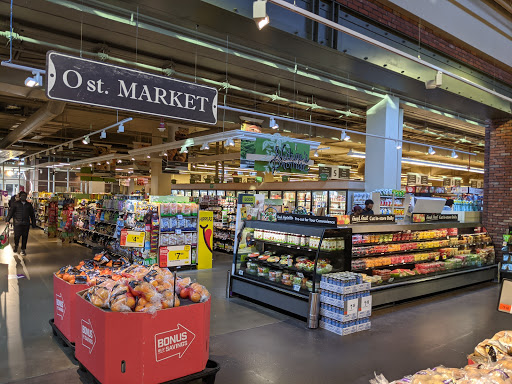 Grocery Store «Giant Food», reviews and photos, 1400 7th St NW, Washington, DC 20001, USA