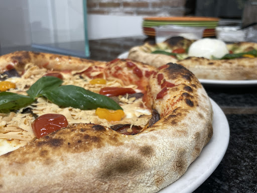 Amelia Pizzeria Food & Drink in Aci SantAntonio, Città Metropolitana di Catania