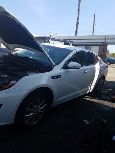 Auto Body Shop «California Body Shop», reviews and photos, 9303 Alameda St, Los Angeles, CA 90002, USA