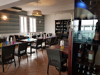 Atmosphère du Restaurant de fruits de mer Le Lamparo à Port-la-Nouvelle - n°5