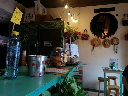 Amanecer Juice Bar & Coffee - No.8, 6 Avenida Sur 8, Antigua Guatemala 03001, Guatemala