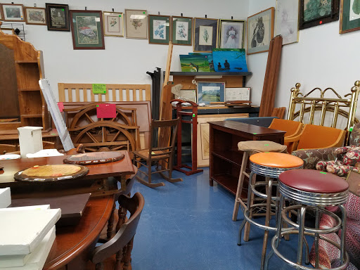 Thrift Store «Simply Thrifty Thrift Store», reviews and photos, 390 NJ-57, Washington, NJ 07882, USA